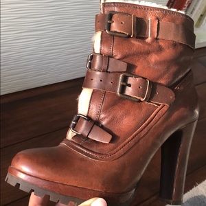 Dolce Vita brown shearling lines buckled booties